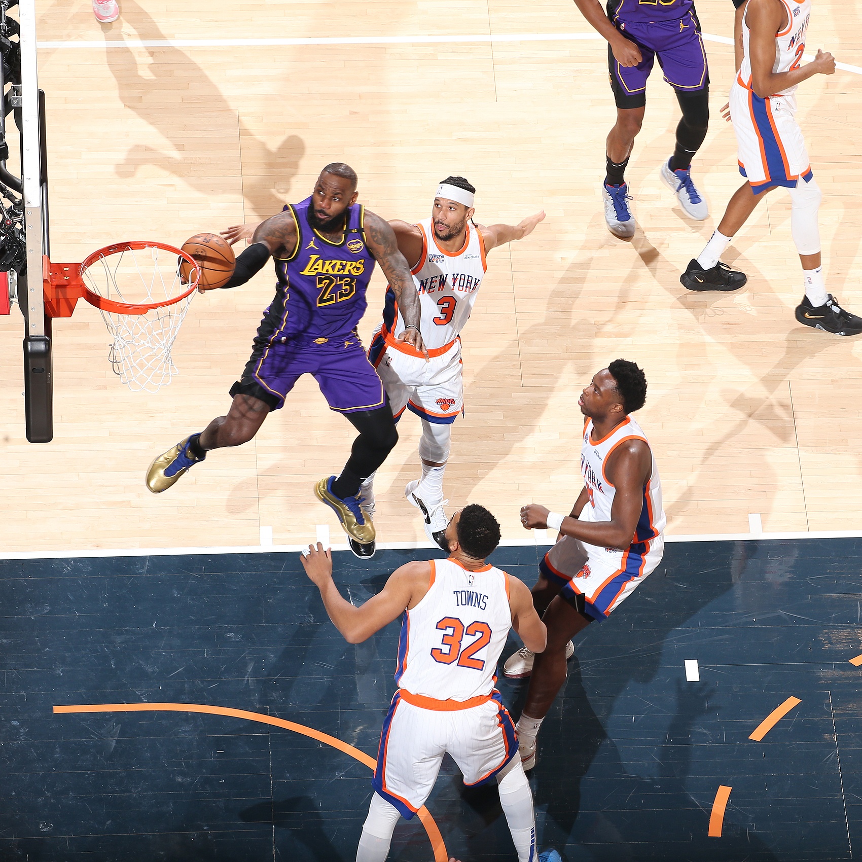 IM电竞平台_洛杉矶湖人队比赛视频